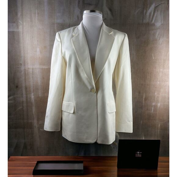 Pendleton Jackets & Blazers - NWT Pendelton Blazer Suit Jacket 100% Virgin Wool Cream Single Button Size 16